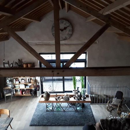 Le Hangar Des Voyageurs Petit-Halleux Exterior foto